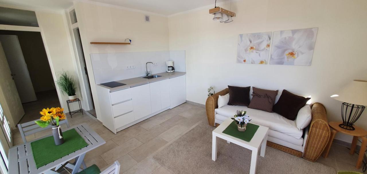 Apartments Ruzic Njivice Bilik gambar