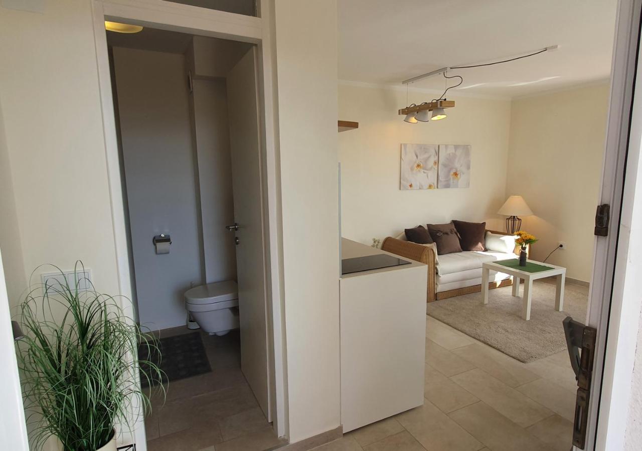 Apartments Ruzic Njivice Bilik gambar