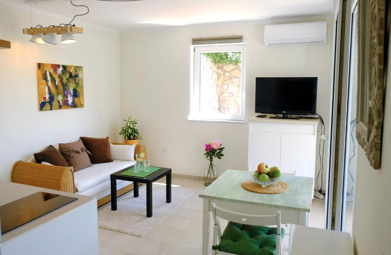 Apartments Ruzic Njivice Luaran gambar